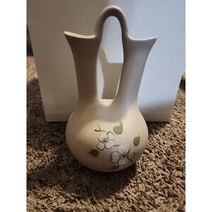 Pigeon Forge Pottery Vase 7". Signed. Flower‎ Design. Double Open.